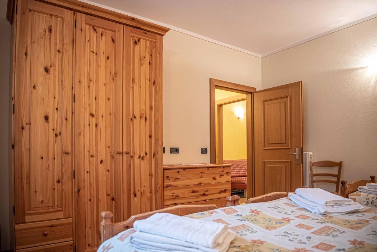 Family House Amalia Myholidaylivigno Exterior foto