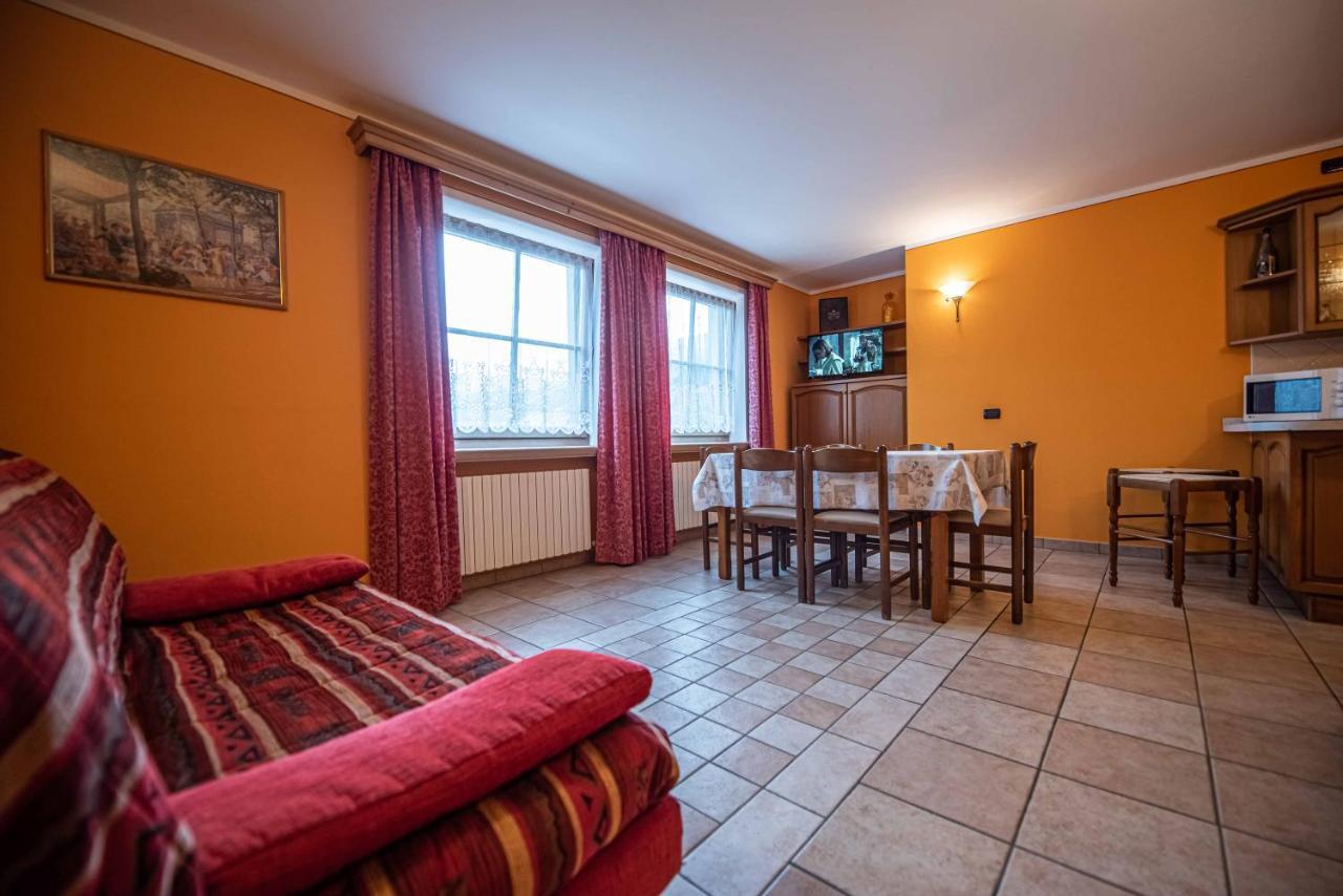 Family House Amalia Myholidaylivigno Exterior foto
